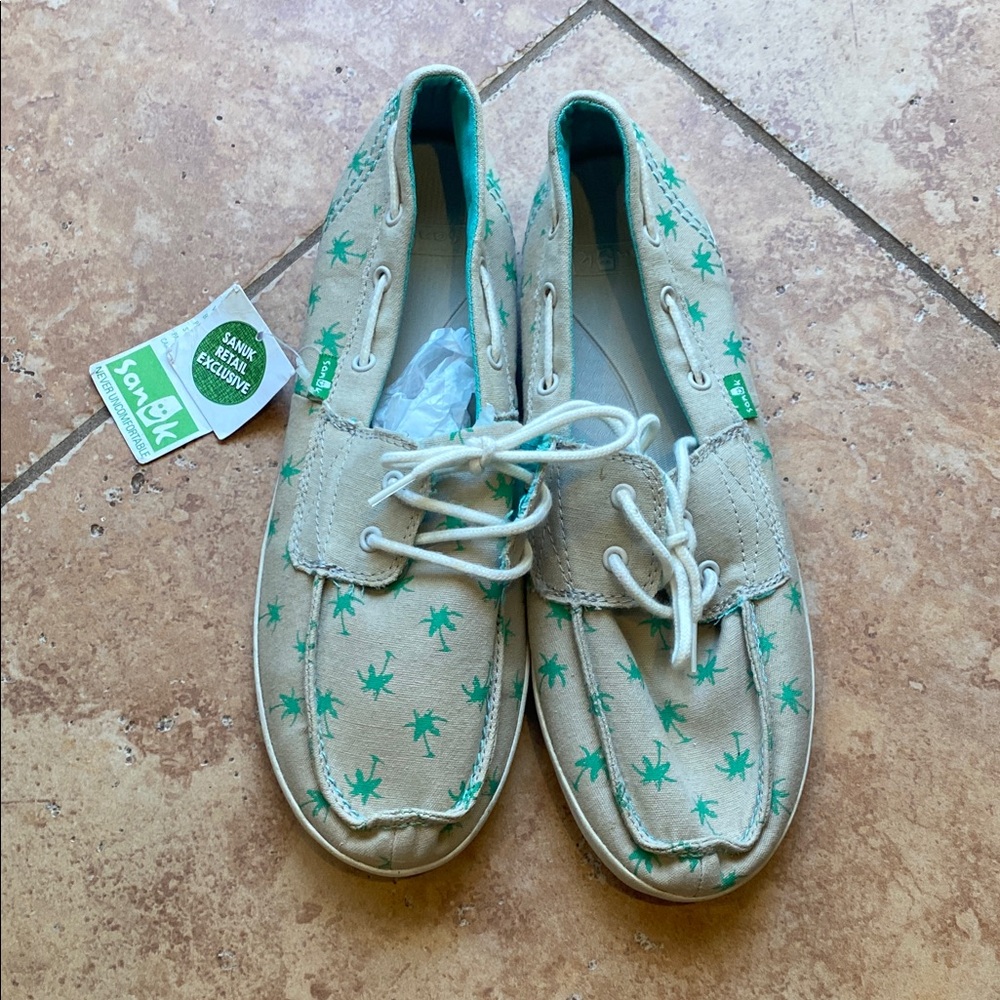 Womens Sanuk tropical sailaway 2 shoes size 10
